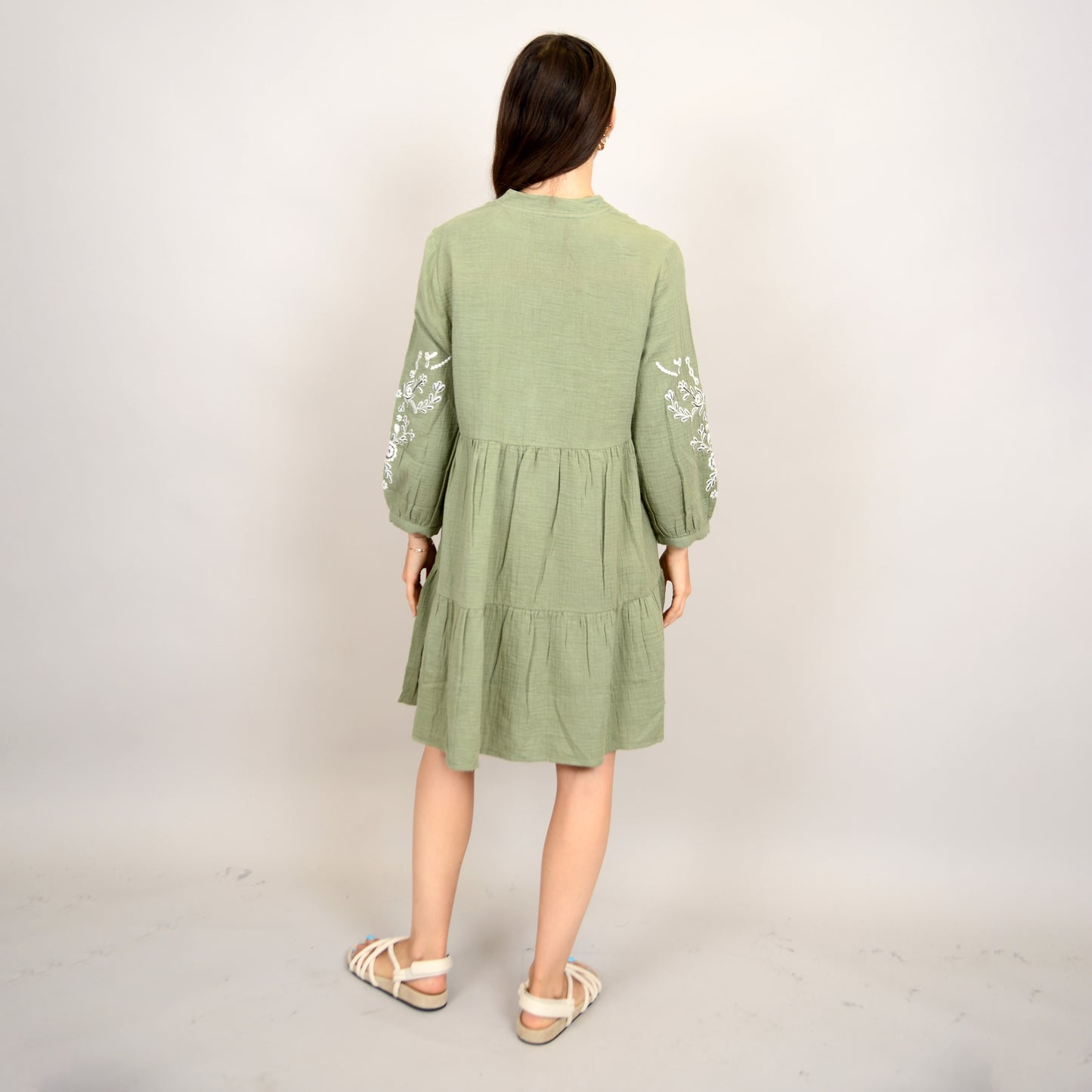 RD STYLE RUA 3/4 SLEEVE DRESS WITH EMBROIDERY SLEEVE - MOSS GREEN