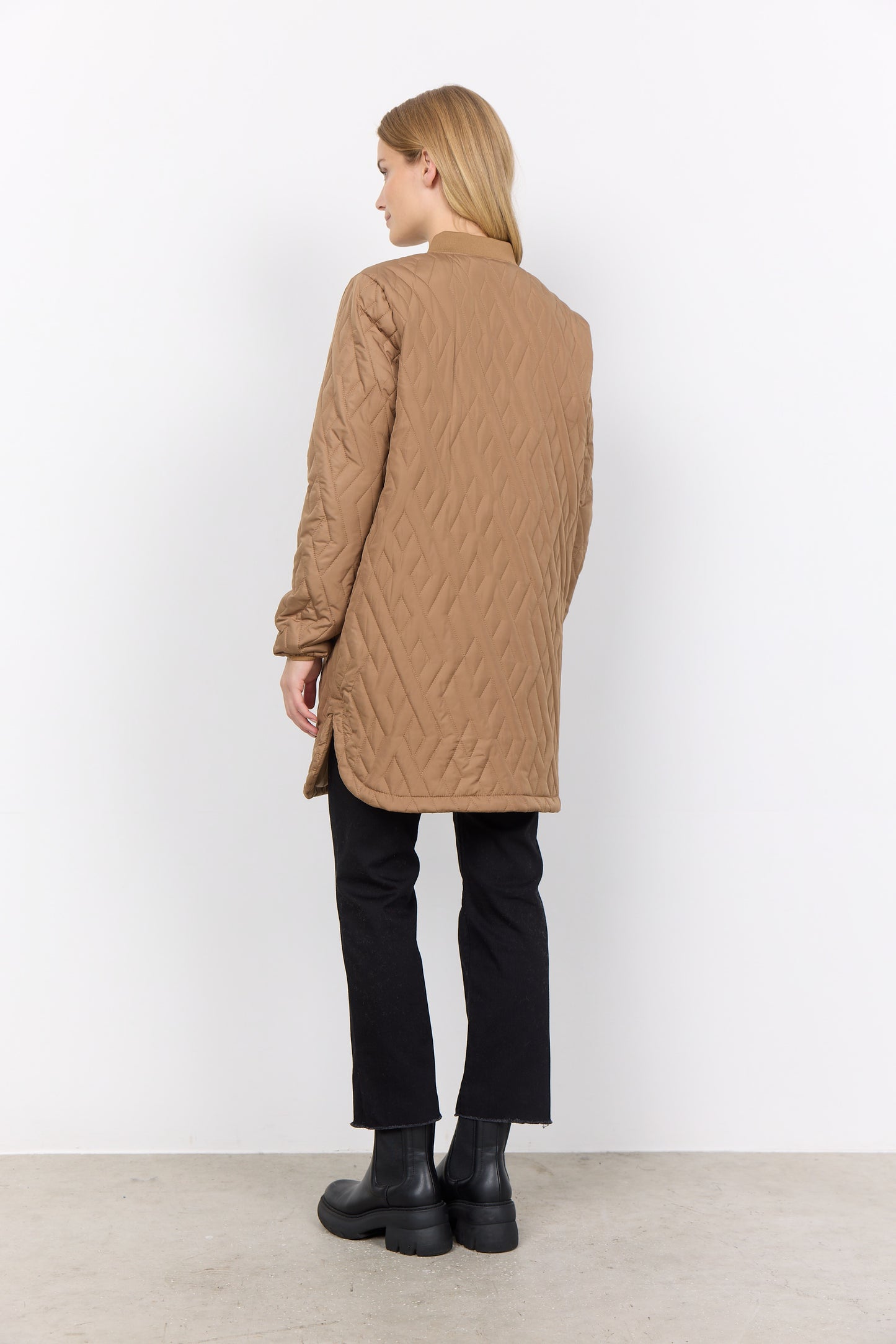SOYACONCEPT FENYA QUILTED JACKET - DESERT BROWN - Vi-Leen's Fashions