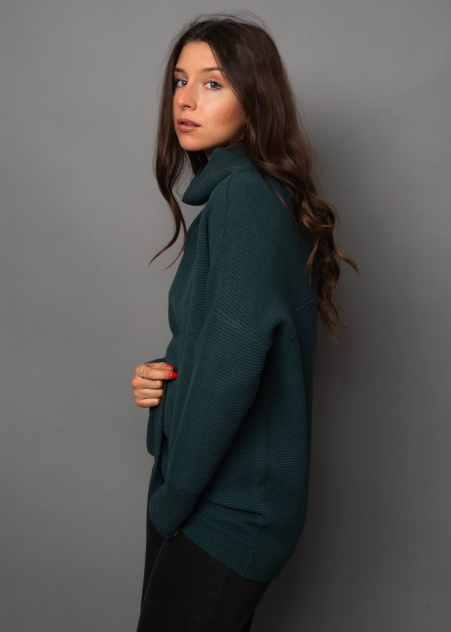 RD STYLE NANCY OTTOMAN - DARK HUNTER GREEN