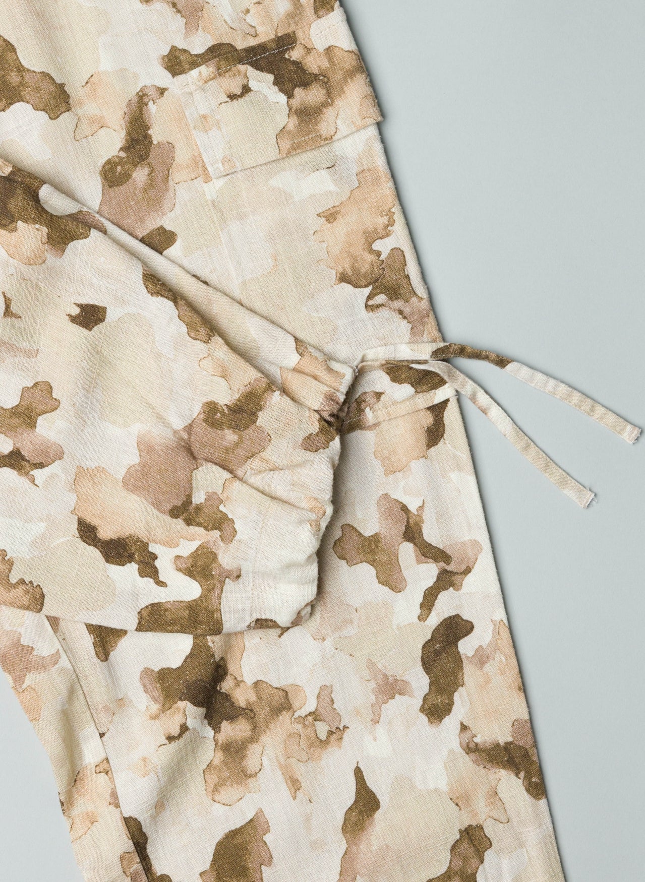 YEST GHISLAINE PRINTED CARGO PANT - SAND - Vi-Leen's Fashions