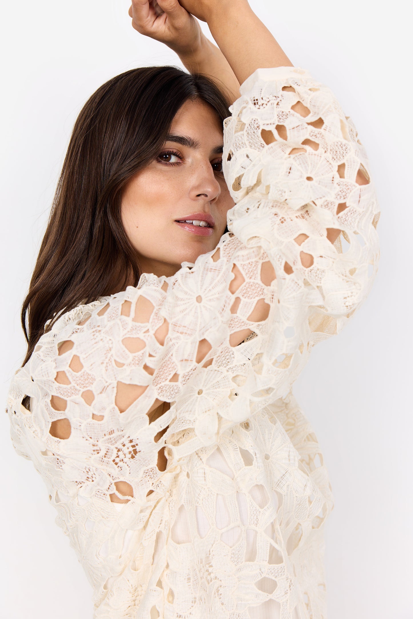 SOYACONCEPT PAJA CUT OUT BLOUSE - CREAM