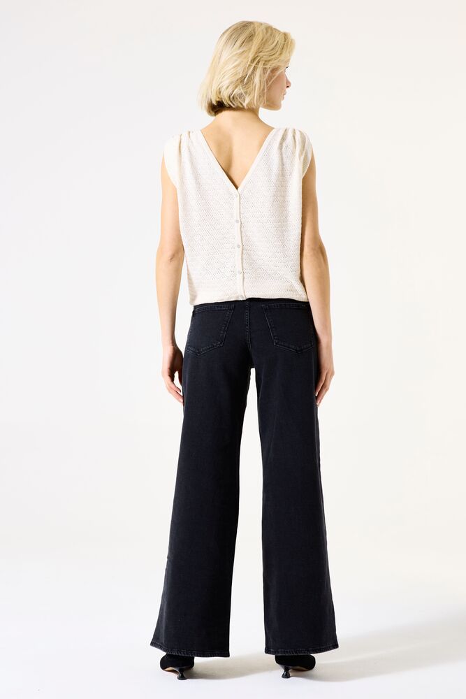 GARCIA KNIT TOP WITH BUTTON BACK DETAIL - CREAM