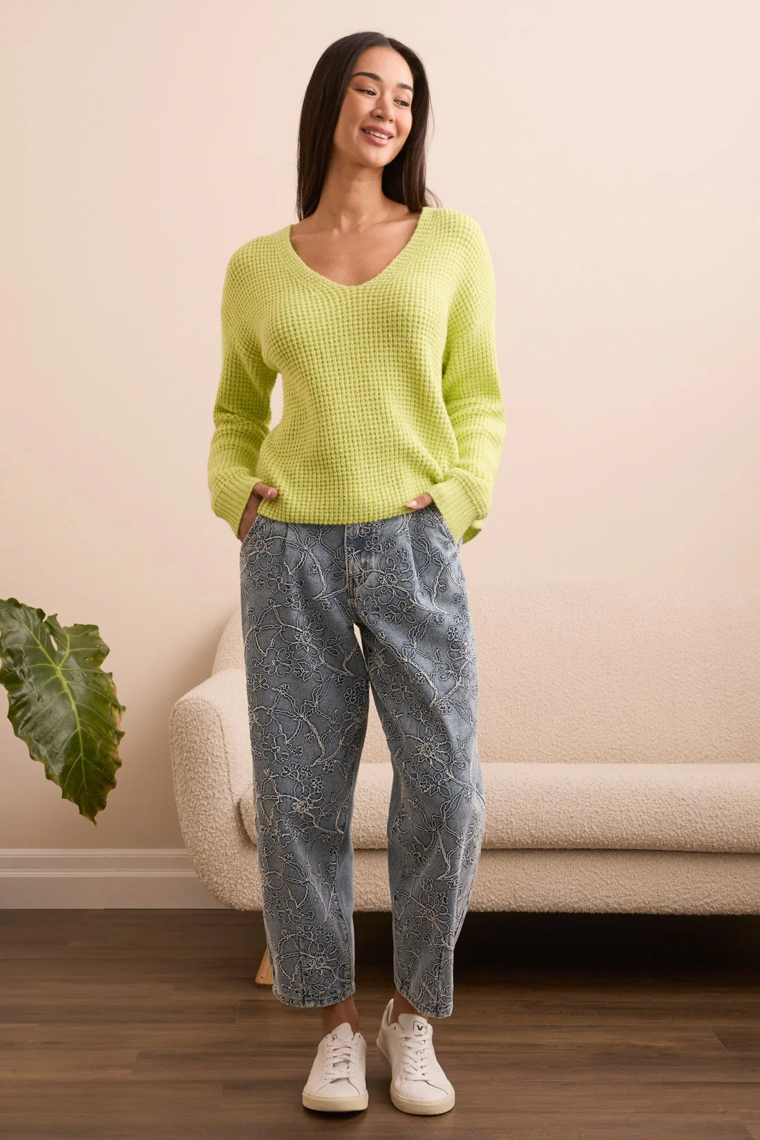 TRIBAL DROP SHOULDER V-NECK SWEATER - LIME MIST