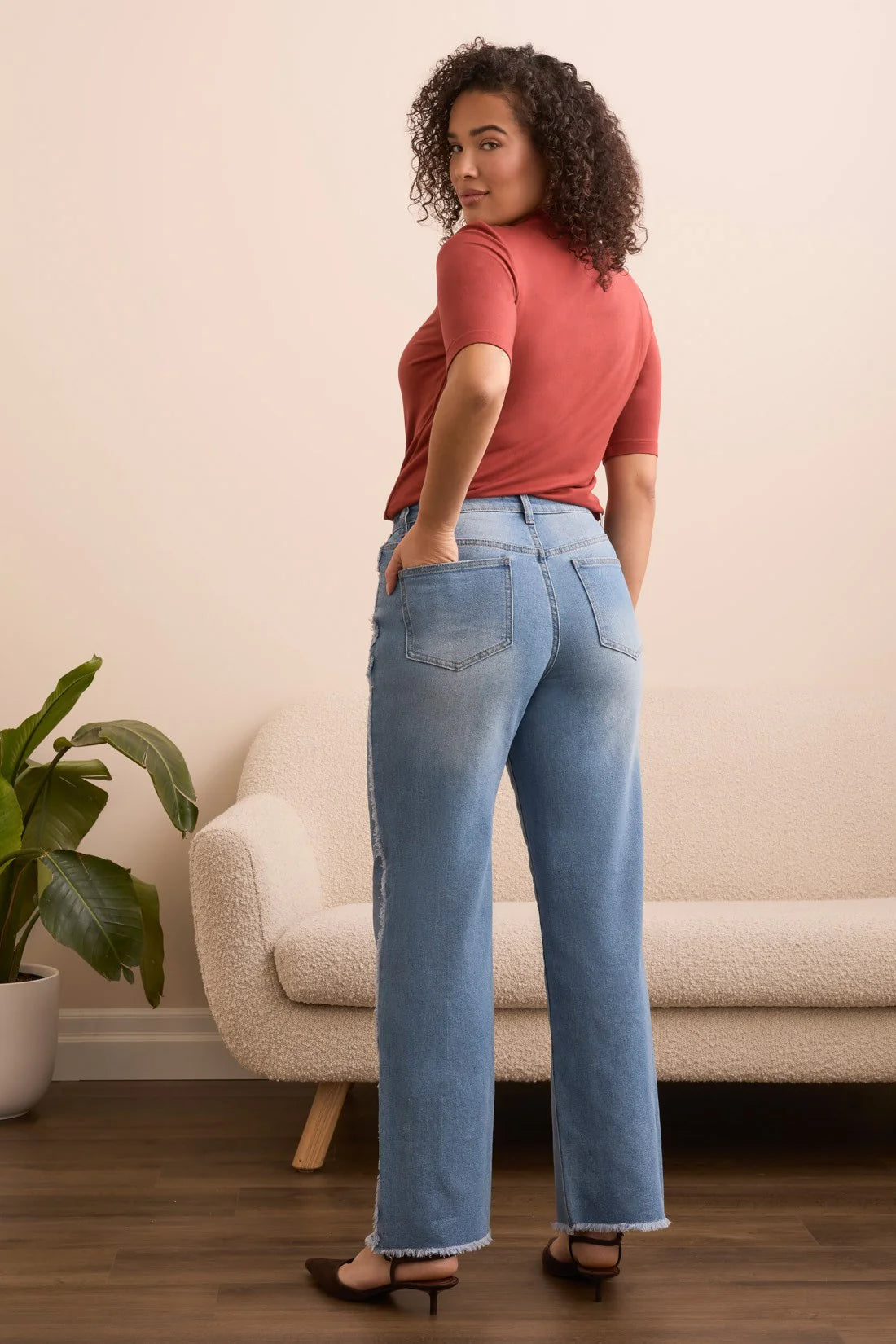 TRIBAL BROOKE FRAYED STRAIGHT LEG JEAN - BLUEKISS