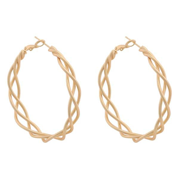 MATTE GOLD HOOP