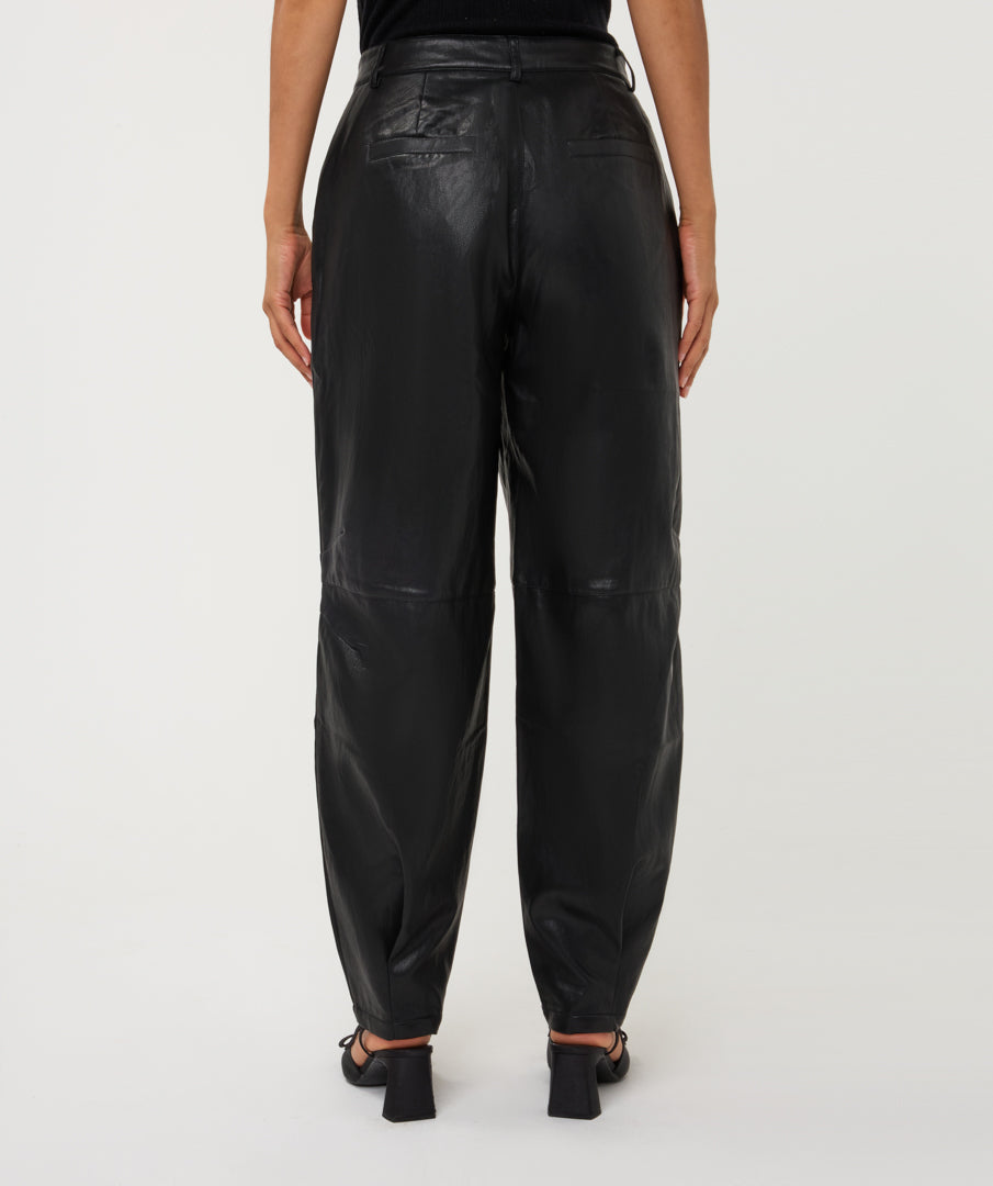 ESQUALO FAUX LEATHER BARREL WIDE TROUSER - BLACK - Vi-Leen's Fashions