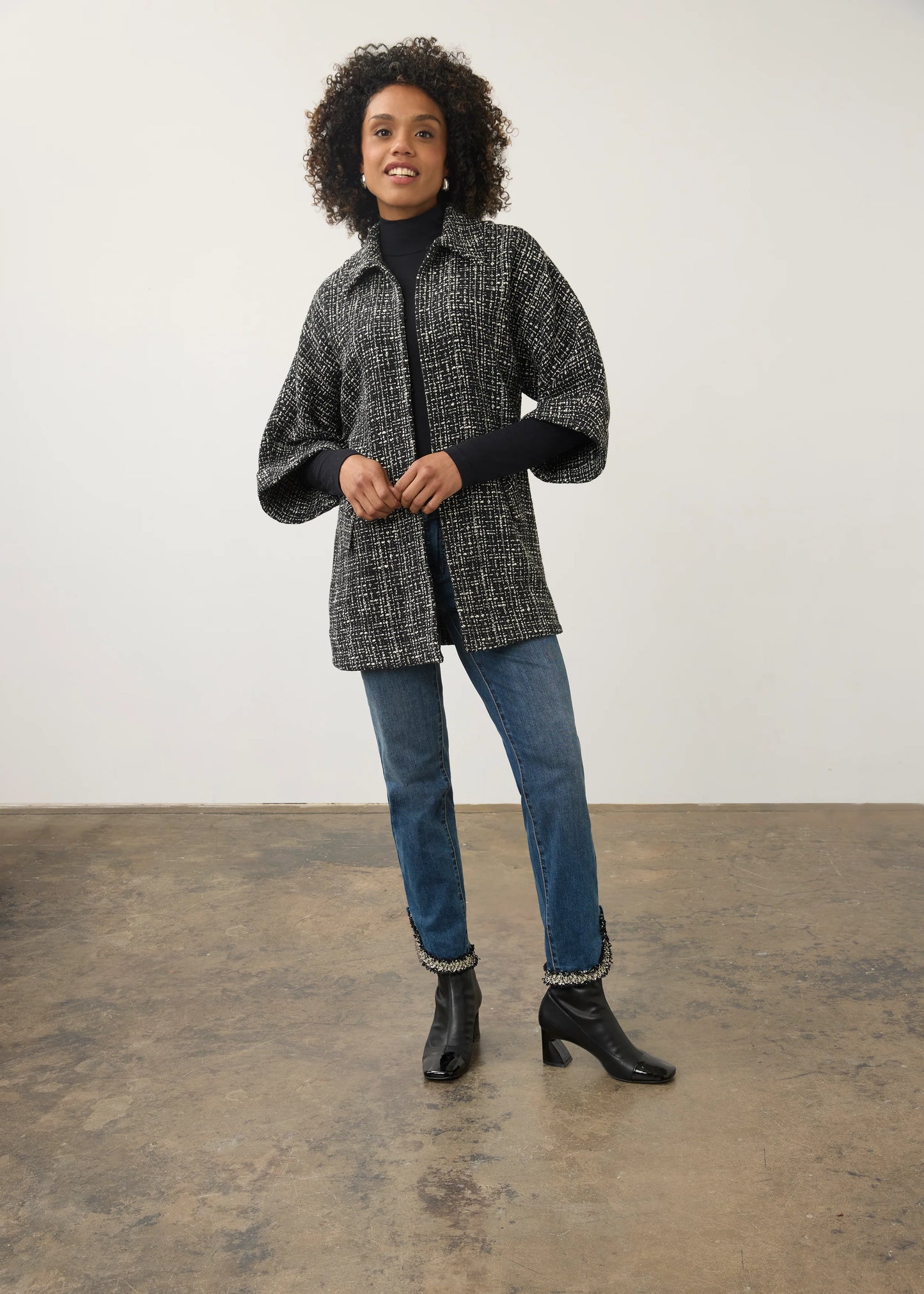 FDJ TWEED PONCHO JACKET - BLACK/IVORY