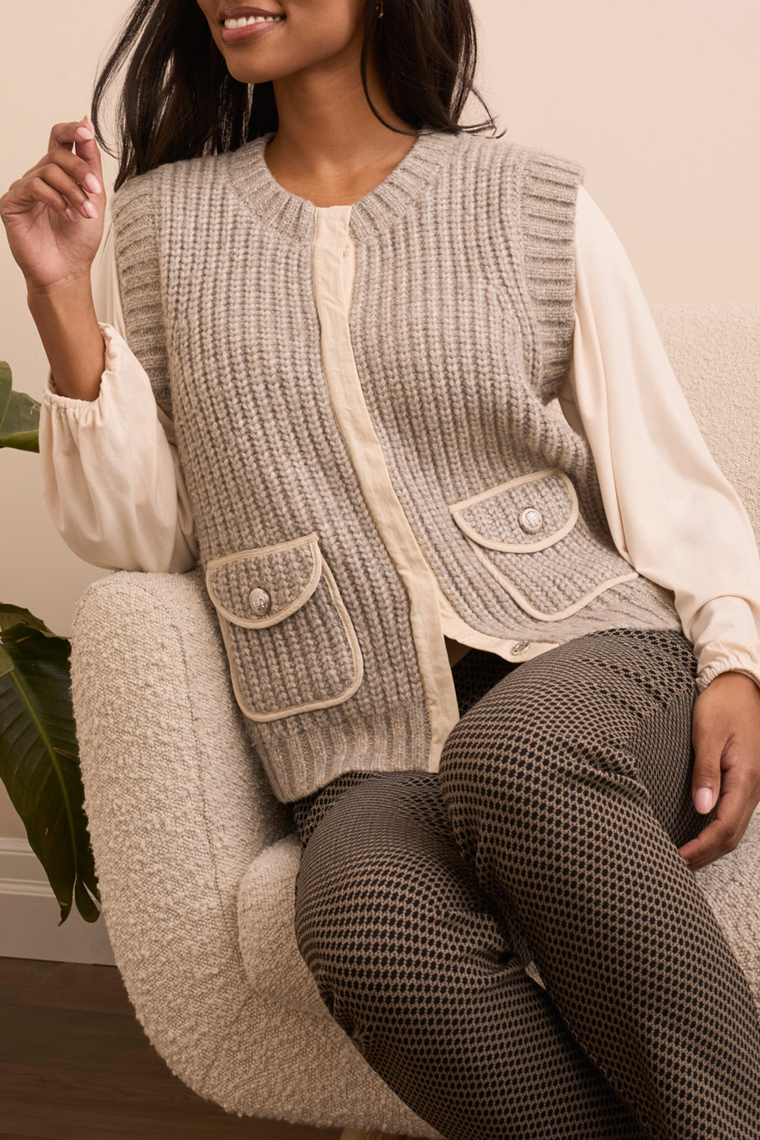 TRIBAL SLEEVELESS KNIT VEST - HEATHER SANDSTONE