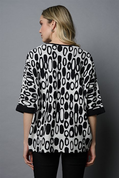 PICADILLY DOLMAN SLEEVE TOP - BLACK/OFF WHITE