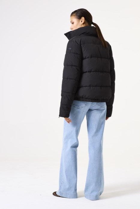GARCIA SHORT OUTERWEAR - BLACK