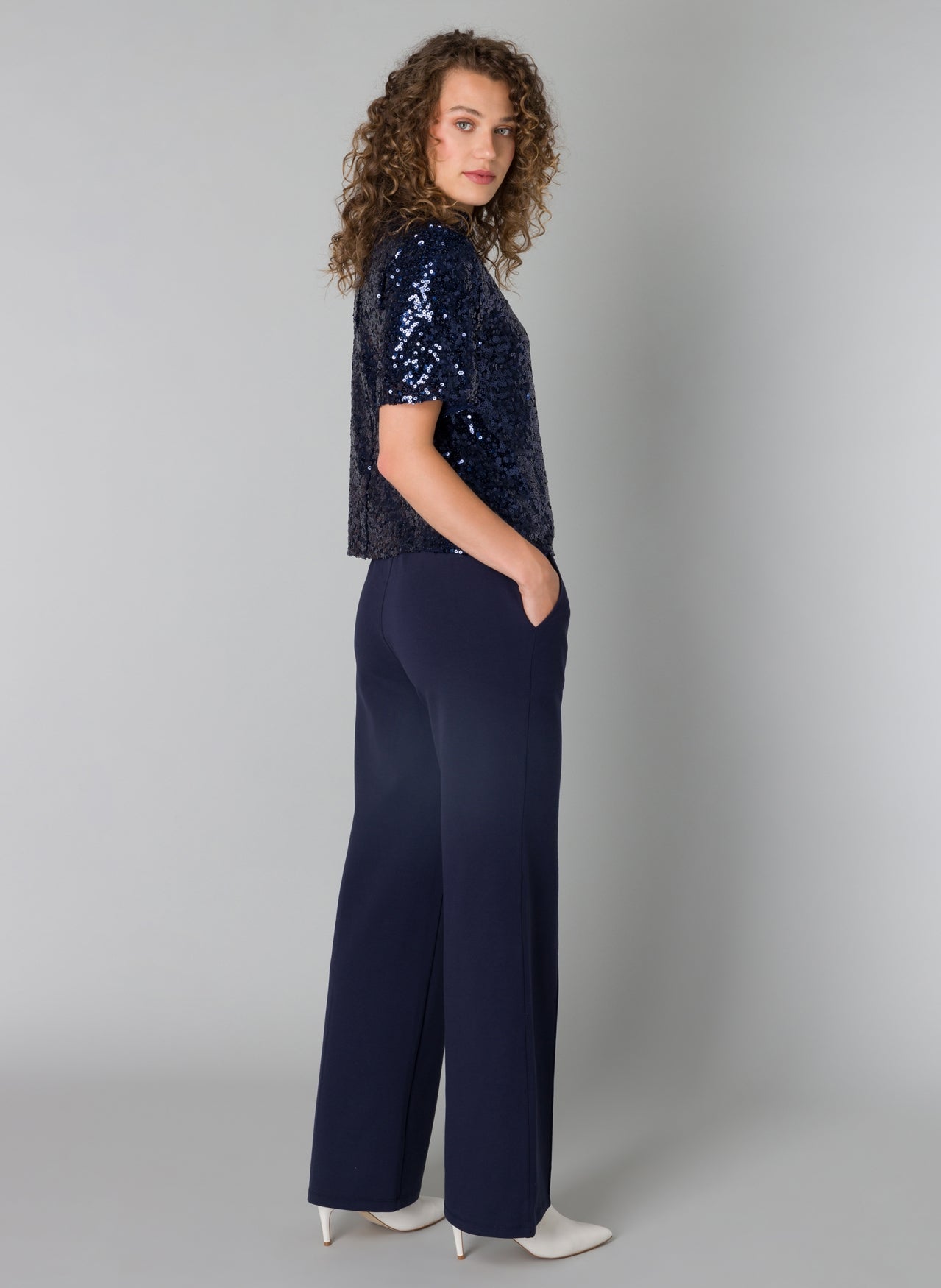 YEST PHILOMENA SHINY SEQUINNED TOP - MARINE BLUE