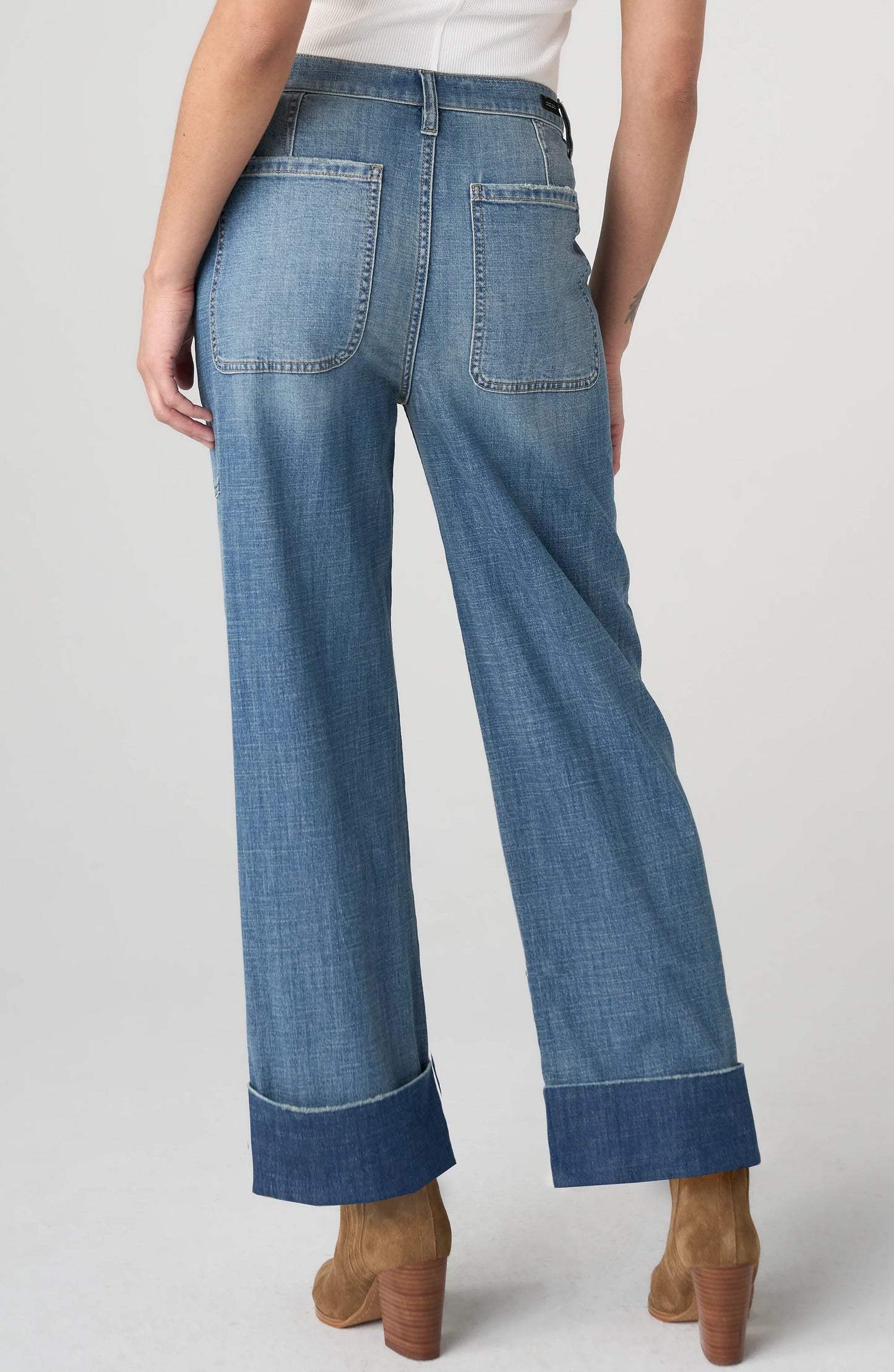 LIVERPOOL HIGH RISE STRAIGHT WITH UTILITY POCKETS - DUSK BREEZE