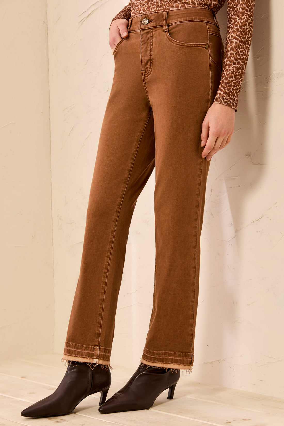 TRIBAL SOPHIA CURVY FLARE CROP PANT - HAZELWOOD