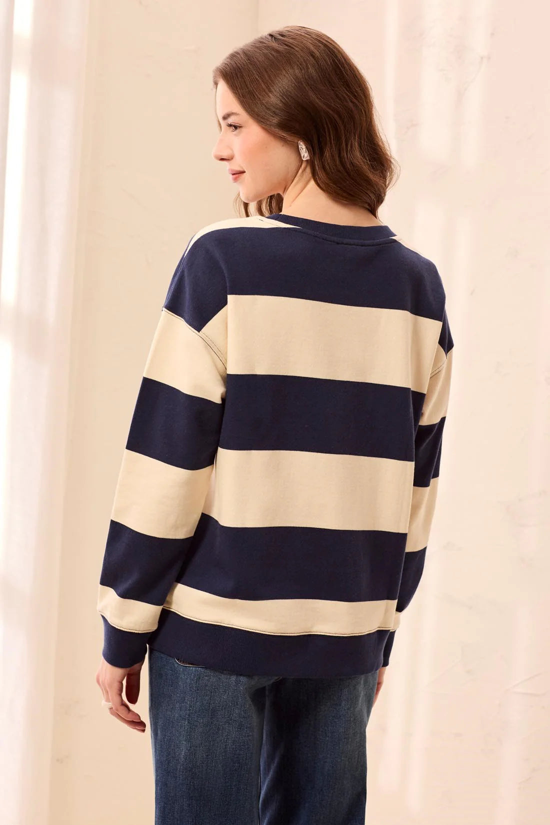 TRIBAL CREW NECK HEART SWEATSHIRT - JET BLUE
