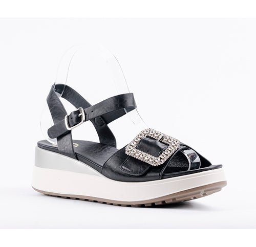 LE - BLACK SANDAL - Vi-Leen's Fashions