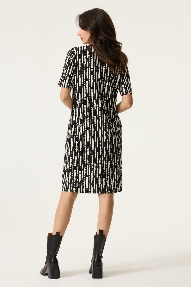 GARCIA SHORT SLEEVE DRESS - BLACK/CREAM - Vi-Leen's Fashions