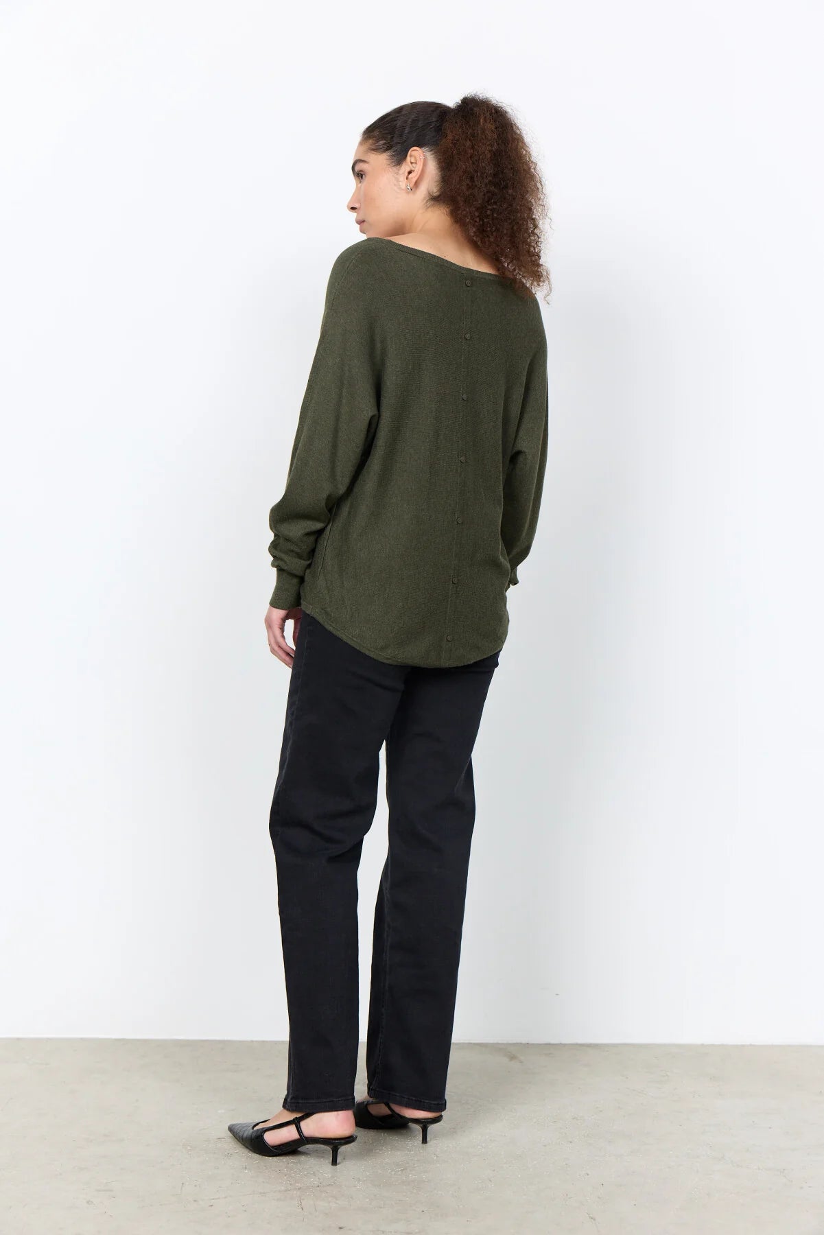 SOYACONCEPT DOLLIE BUTTON BACK SWEATER - LEAF MELANGE