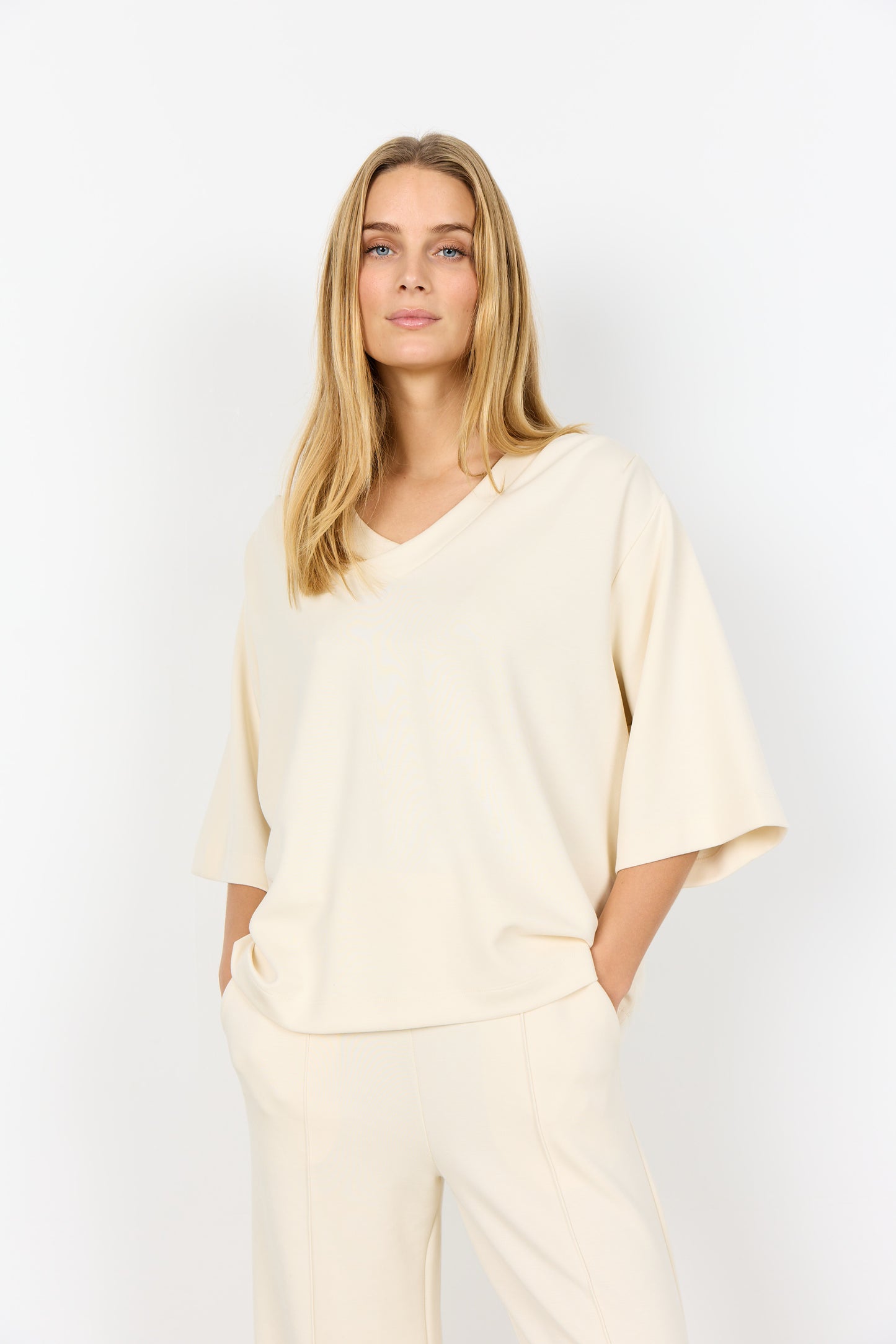 SOYACONCEPT BANU V-NECK TOP - CREAM - Vi-Leen's Fashions