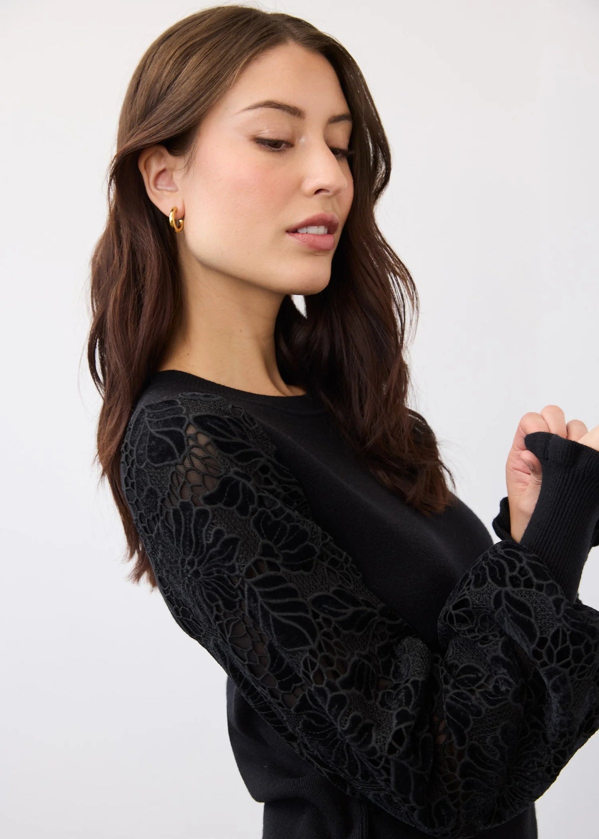 FDJ SWEATER WITH VELVET CUT OUT SLEEVES - BLACK