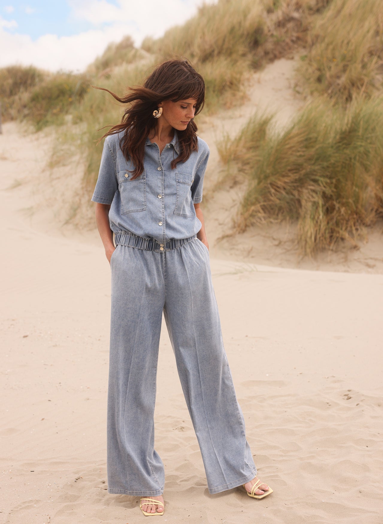 YEST KAMIL LIGHTWEIGHT DENIM BLOUSE - BLEACH BLUE - Vi-Leen's Fashions