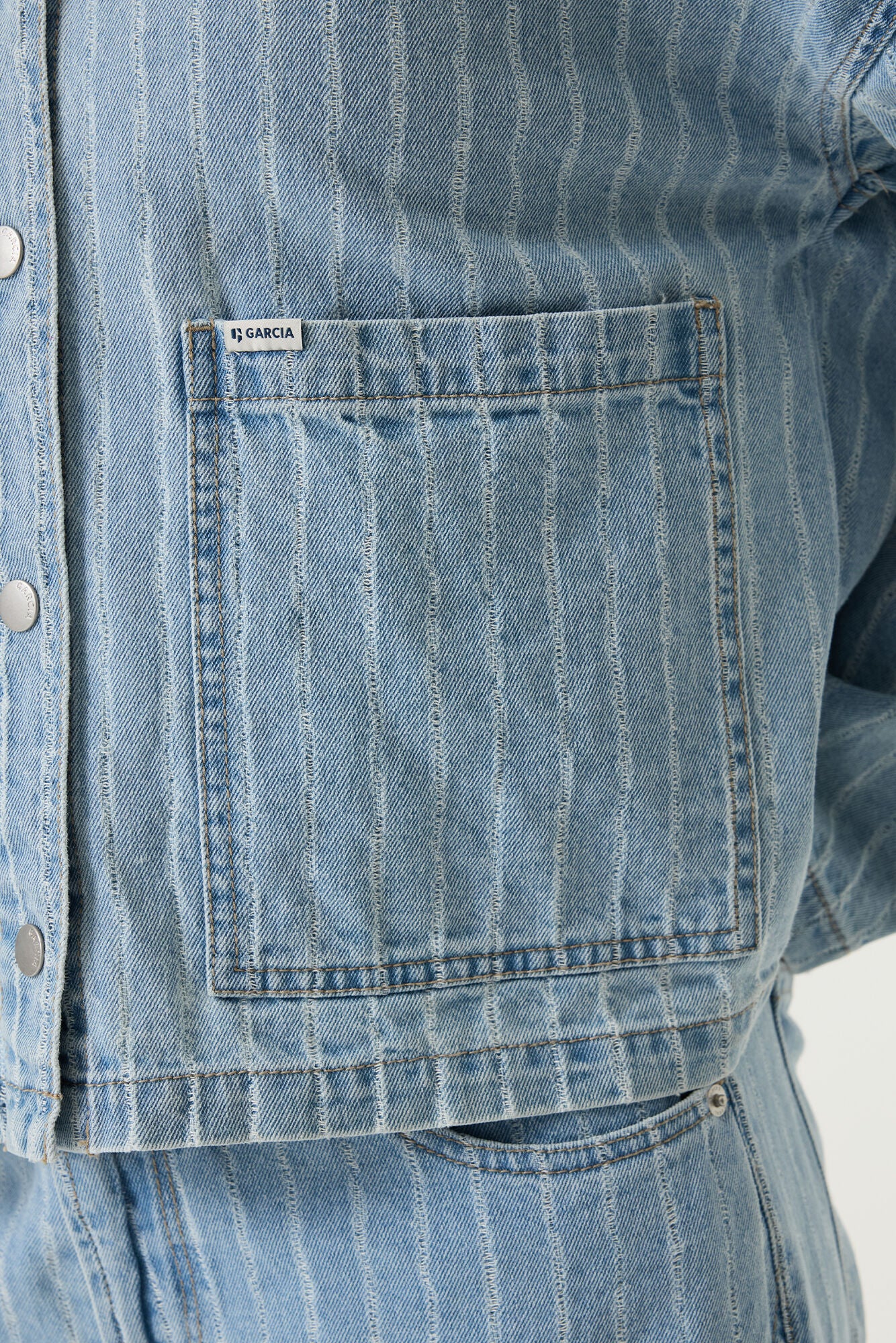 GARCIA BOXY DENIM JACKET - Vi-Leen's Fashions
