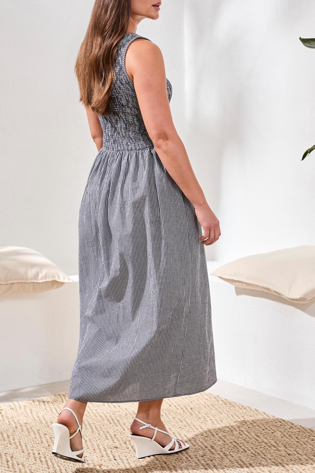CHARLIE B SHIRRING DETAIL DRESS - BLACK/WHITE - Vi-Leen's Fashions