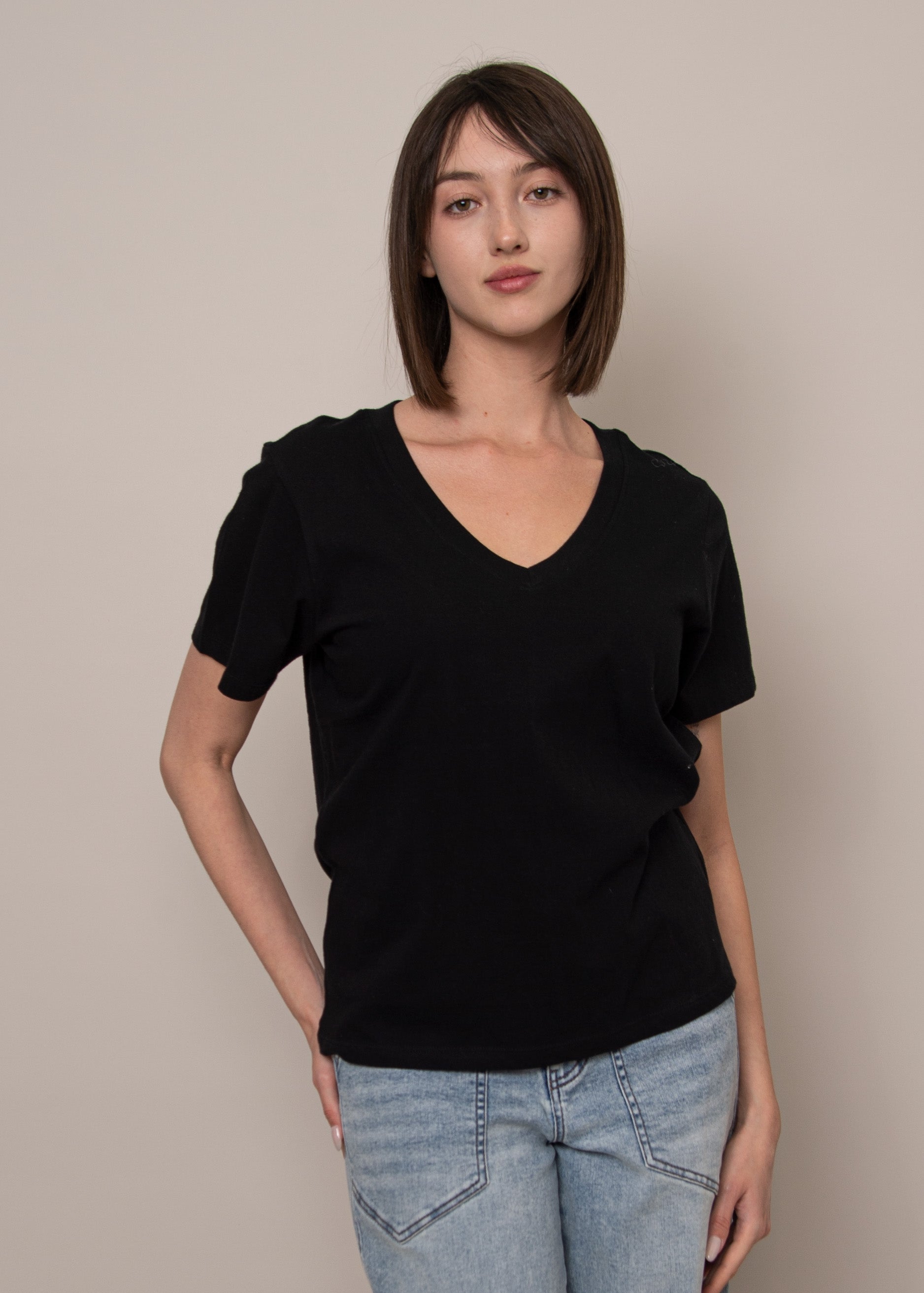 RD STYLE MILLA COTTON V-NECK TEE - BLACK - Vi-Leen's Fashions