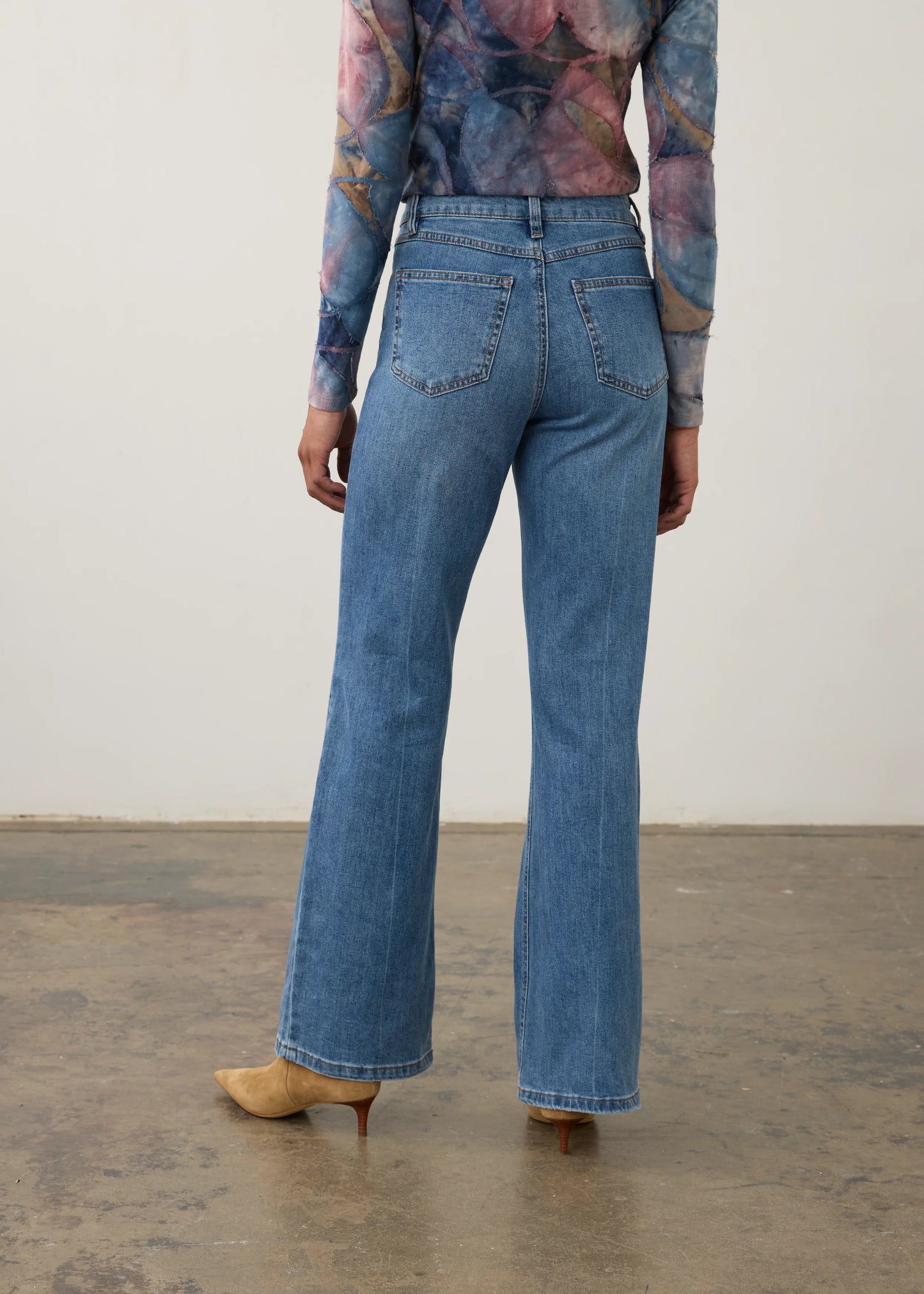 FDJ OLIVIA BOOTLEG JEAN - MED WASH