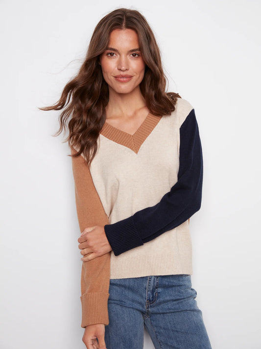 CHARLIE B COLORBLOCK V-NECK SWEATER - TRUFFLE