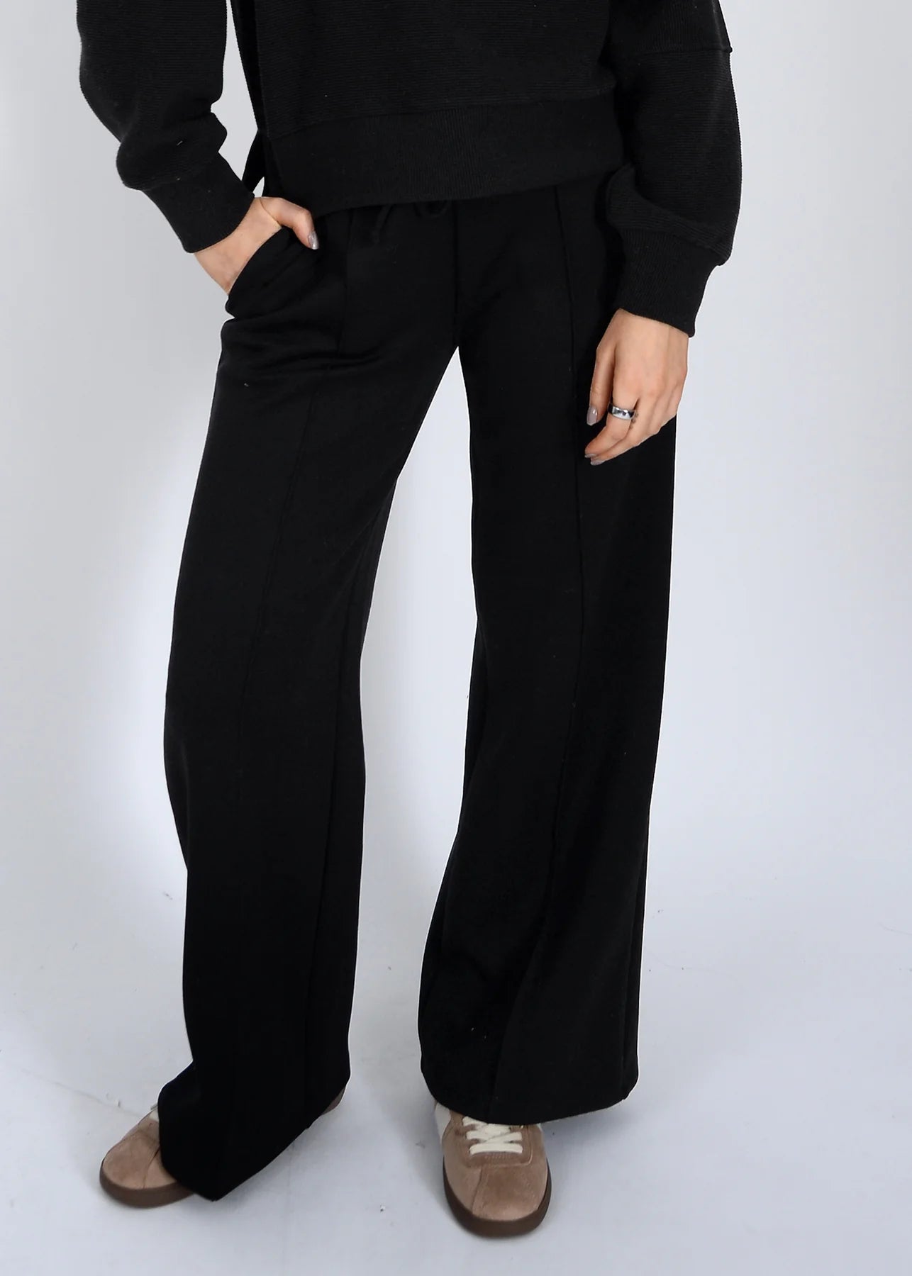 RD STYLE PRIDA SOFT KNIT PANT - BLACK