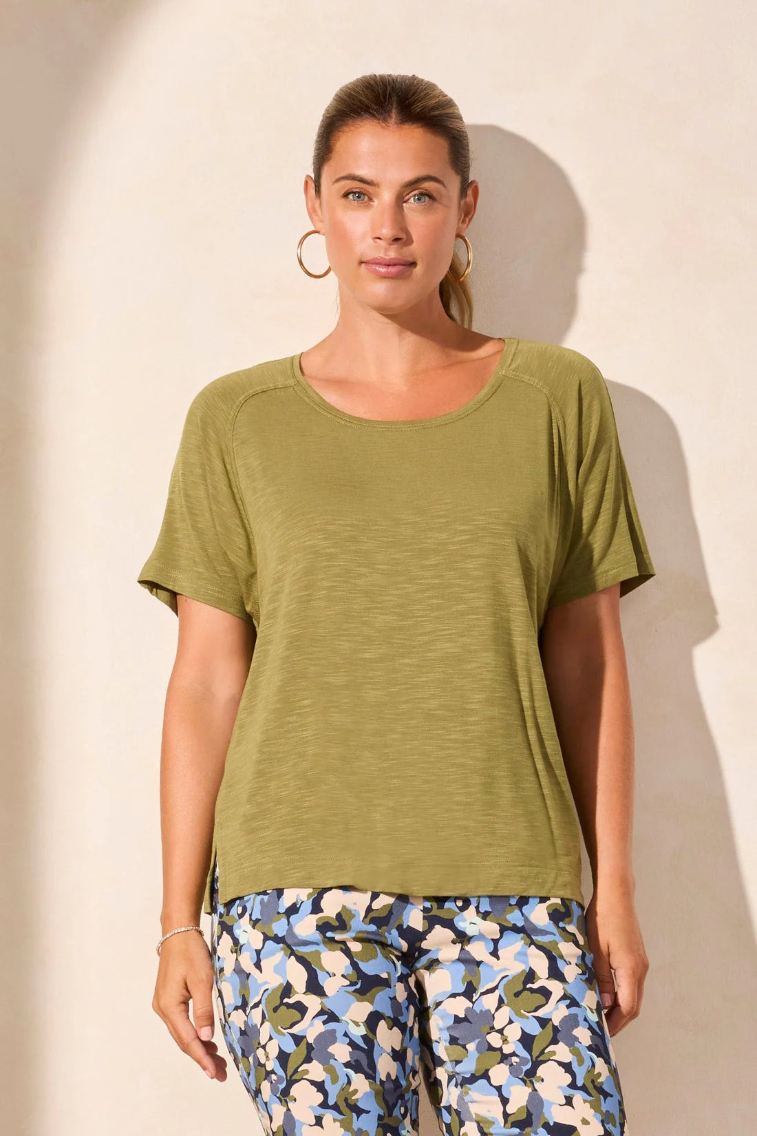 TRIBAL BACK SHIRRED CREW NECK TOP - LODEN