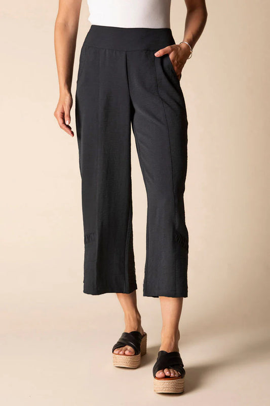 HABITAT SHIRRED CROPPED PANT - BLACK