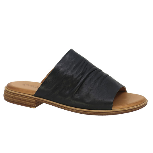 EVERLY LAUREN LEATHER SANDAL - BLACK - Vi-Leen's Fashions