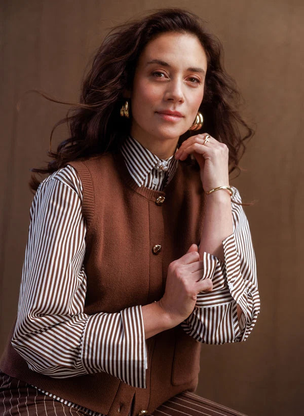 YEST SIRAIA VEST - MOCCA BROWN