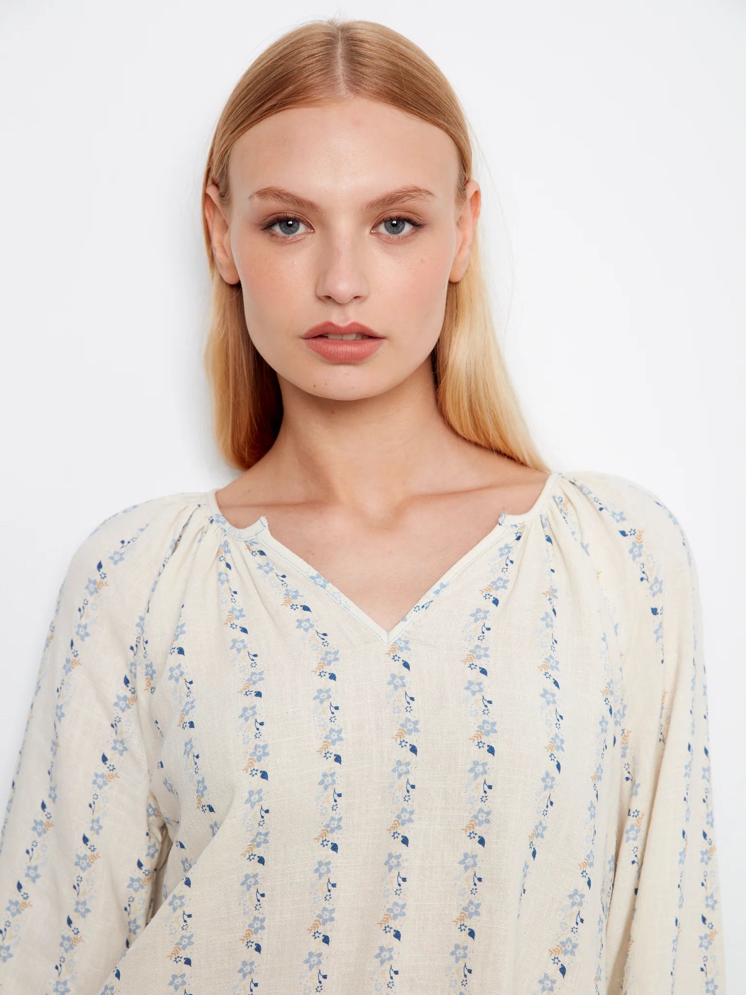 CHARLIE B PRINTED LONG SLEEVE BLOUSE - Vi-Leen's Fashions