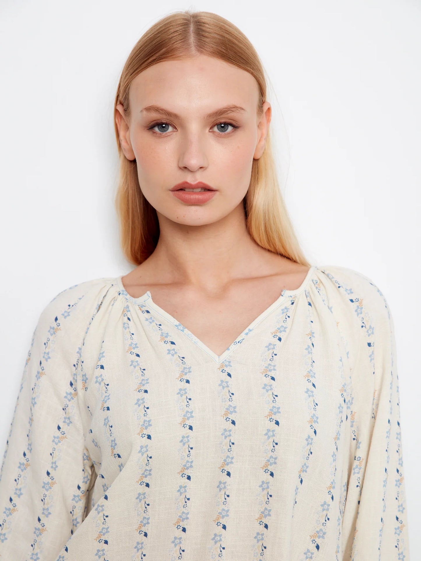 CHARLIE B PRINTED LONG SLEEVE BLOUSE - Vi-Leen's Fashions