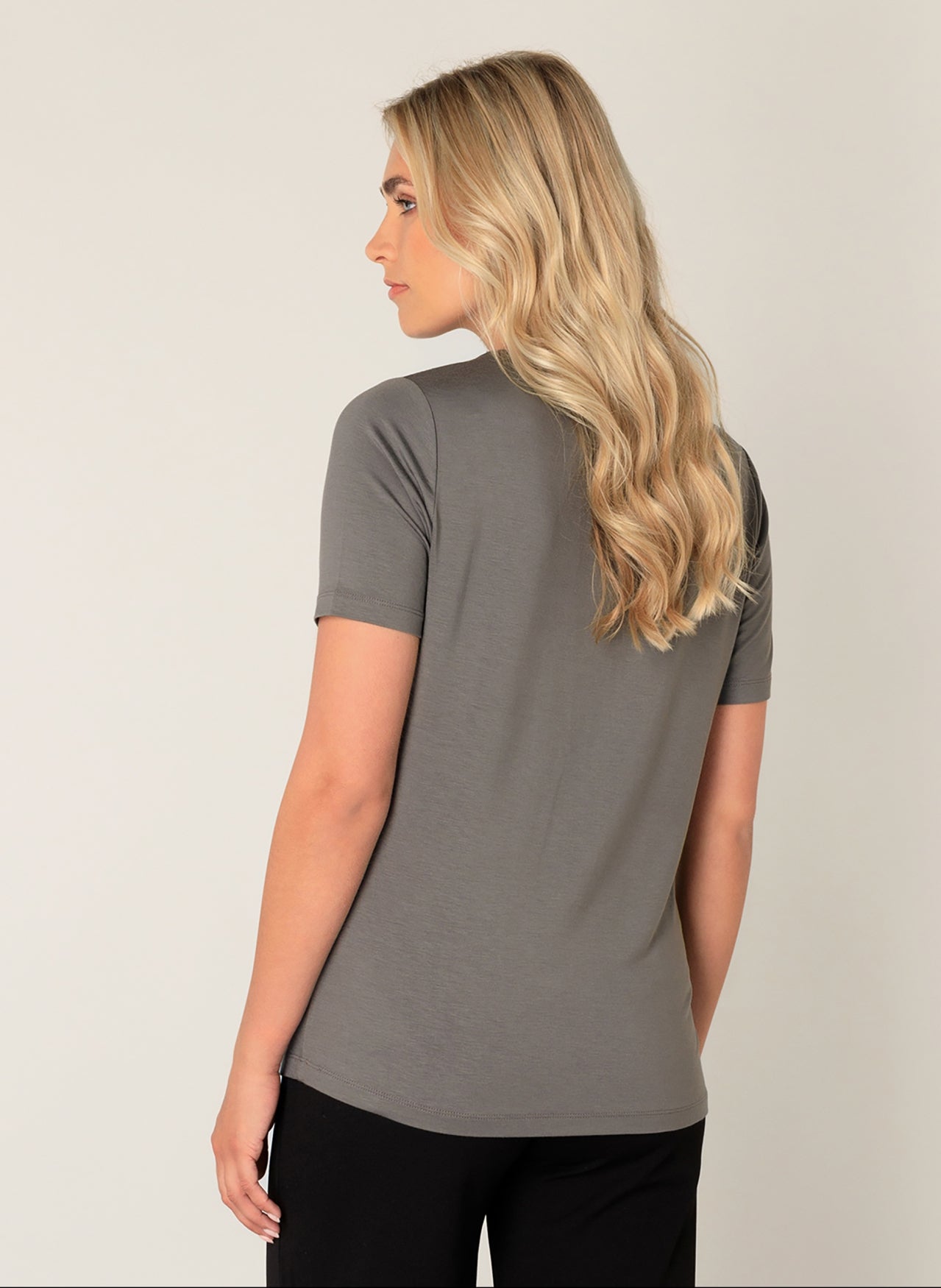 YEST YANIC V-NECK T-SHIRT - DARK GREY - Vi-Leen's Fashions