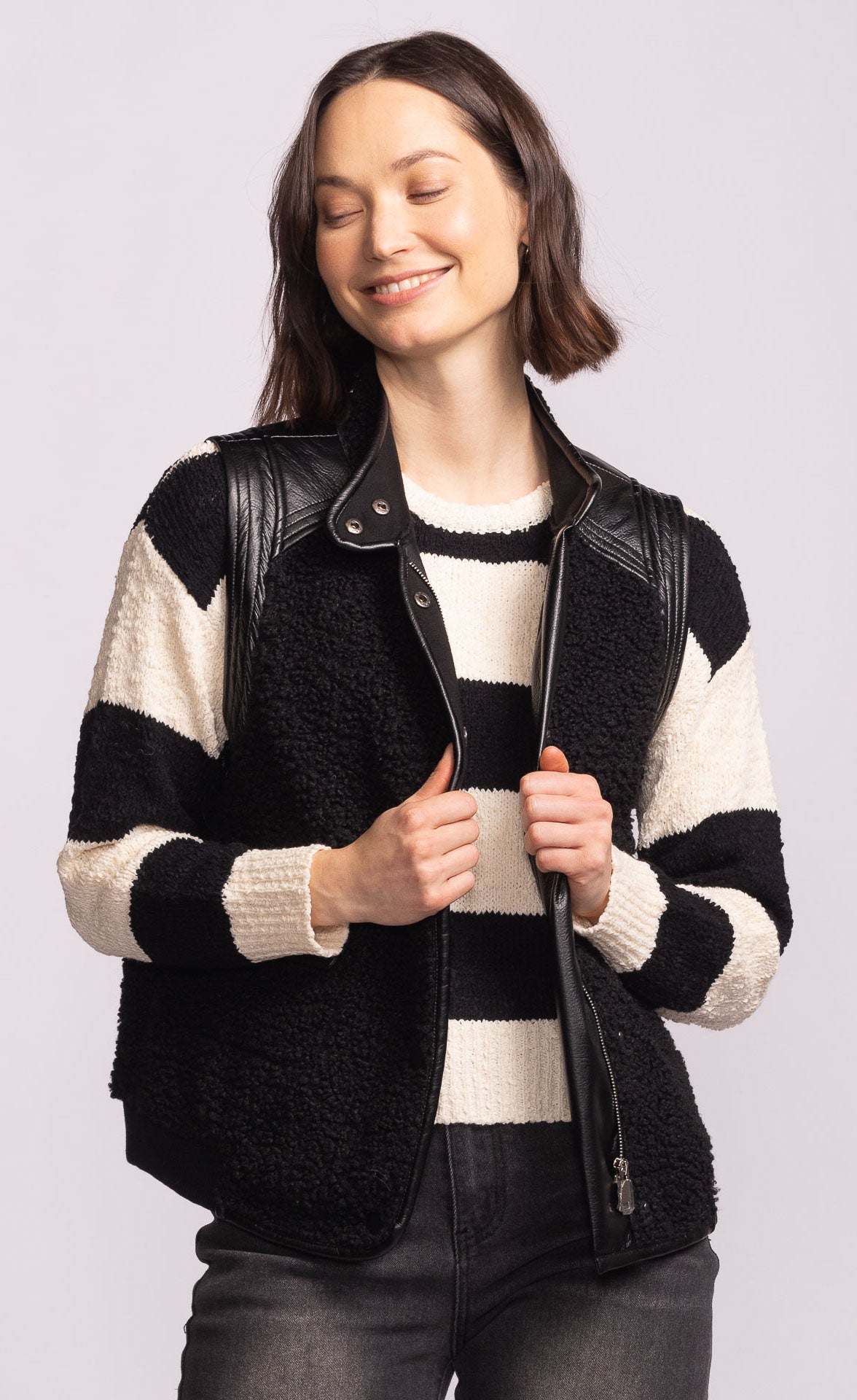 PINK MARTINI VINCINO BLACK VEST