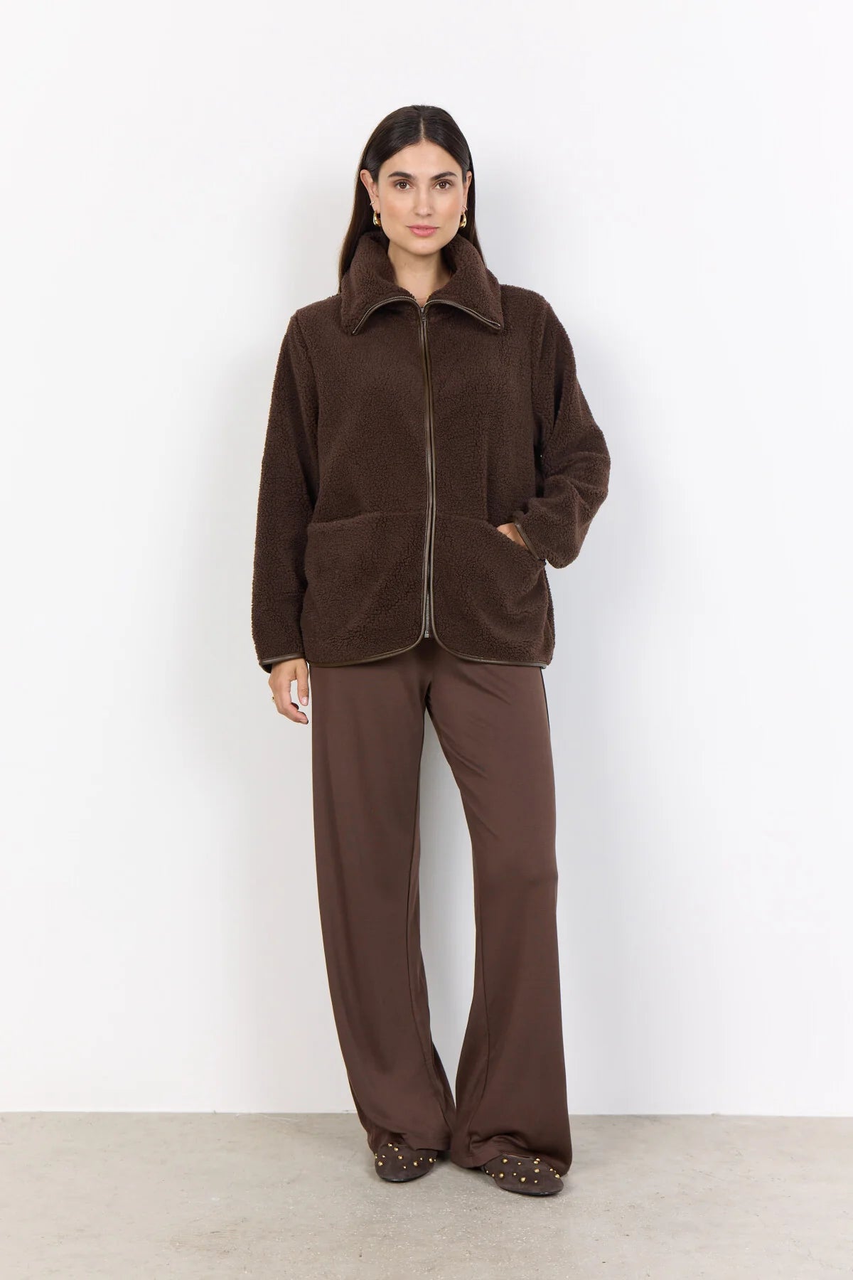 SOYACONCEPT ONYX SHERPA JACKET - HOT FUDGE