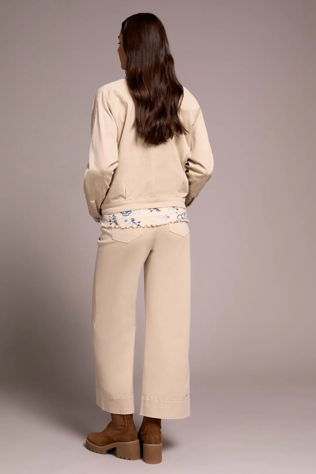 TRIBAL STRETCH RAGLAN SLEEVE JACKET - SANDSTONE