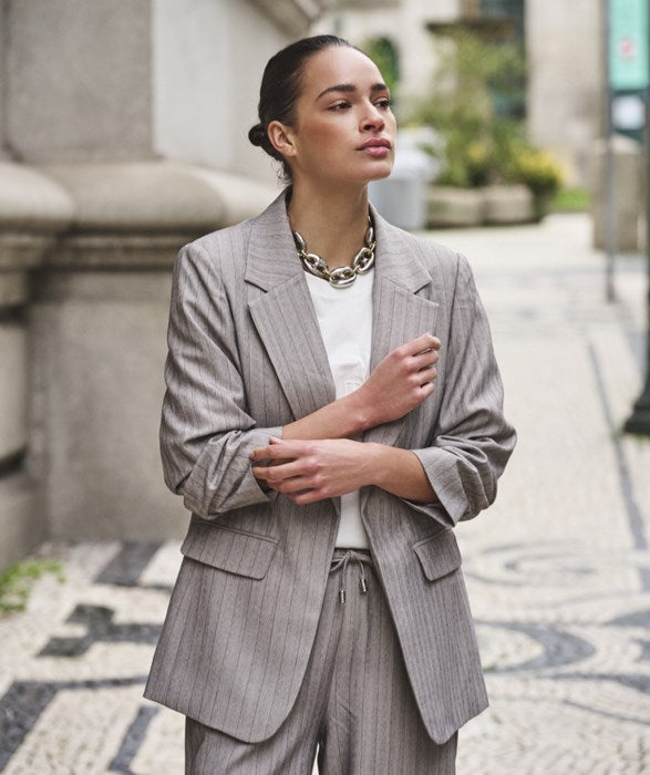 ESQUALO HERRINGBONE BLAZER WITH RUCHING SLEEVE - LIGHT GREY