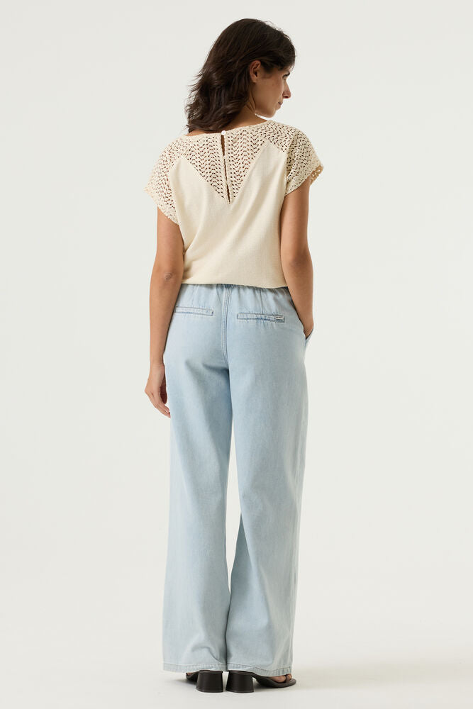 GARCIA CREAM TOP - Vi-Leen's Fashions