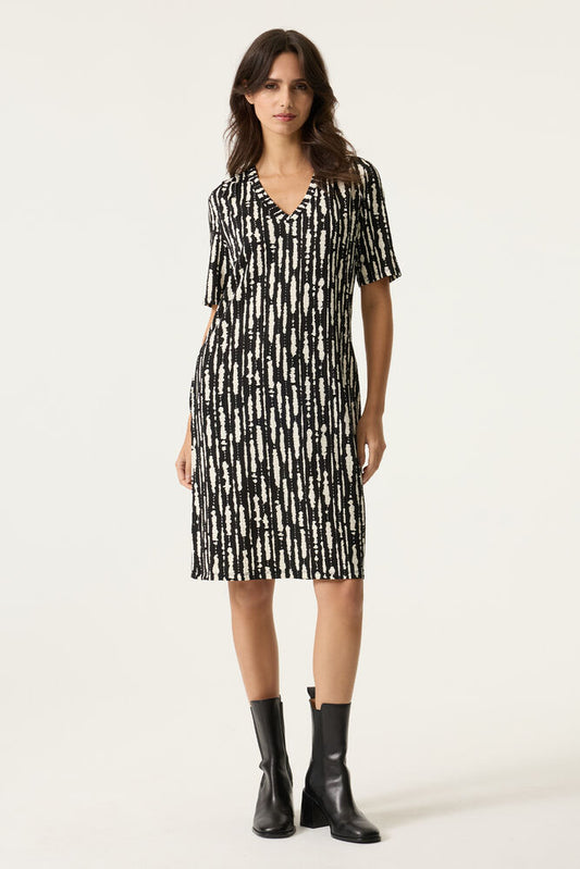 GARCIA SHORT SLEEVE DRESS - BLACK/CREAM - Vi-Leen's Fashions